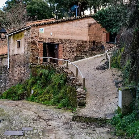 El Zarzo De Nemesio * Valdelarco